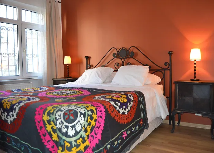 Emirhan Hotel, Sultanahmet Alojamento de Acomodação e Pequeno-almoço Istambul