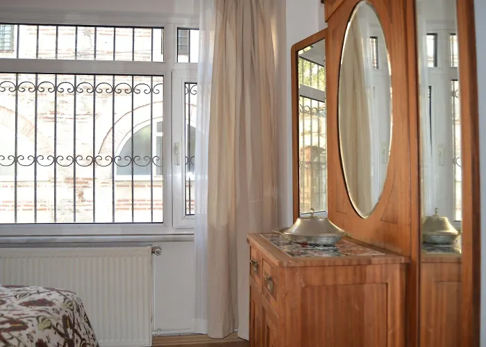 Alojamento de Acomodação e Pequeno-almoço Emirhan Hotel, Sultanahmet 4*