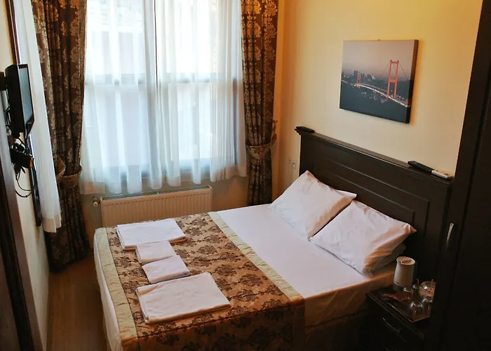 Emirhan Hotel, Sultanahmet Alojamento de Acomodação e Pequeno-almoço