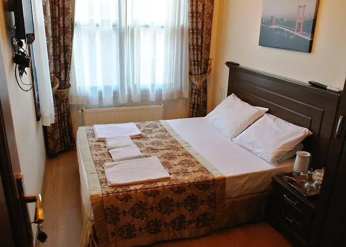 Alojamento de Acomodação e Pequeno-almoço Emirhan Hotel, Sultanahmet 4*