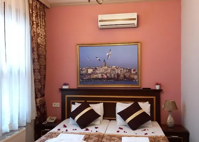 Alojamento de Acomodação e Pequeno-almoço Emirhan Hotel, Sultanahmet 4*