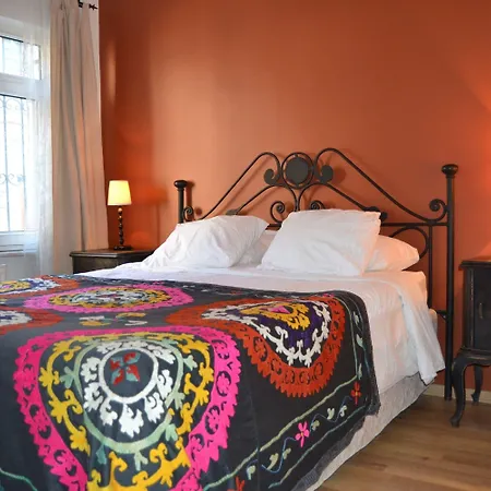 Emirhan Hotel, Sultanahmet לינה וארוחת בוקר איסטמבול