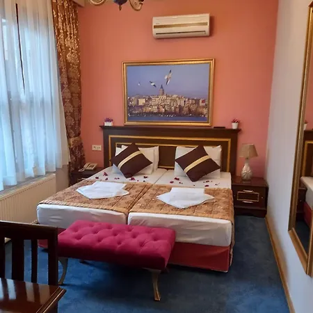 Emirhan Hotel, Sultanahmet לינה וארוחת בוקר 4*