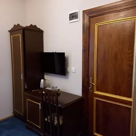 Emirhan Hotel, Sultanahmet לינה וארוחת בוקר איסטמבול